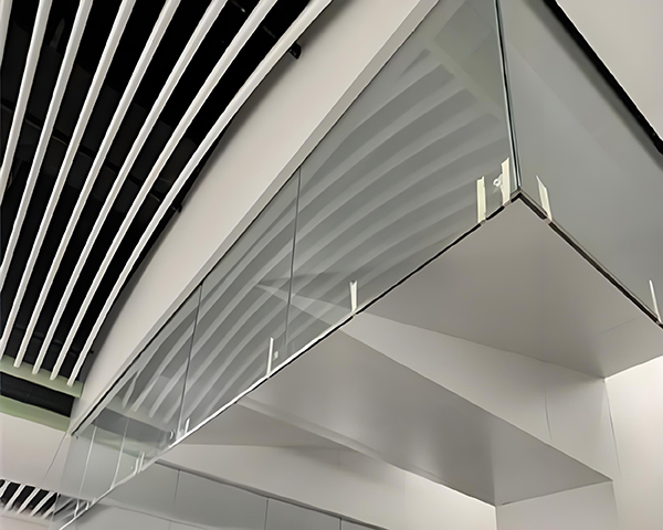 吉木乃玻璃吉木乃挡烟垂壁