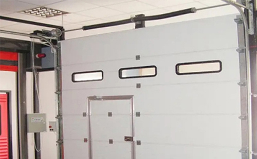 吉木乃工业提升门的安装方法