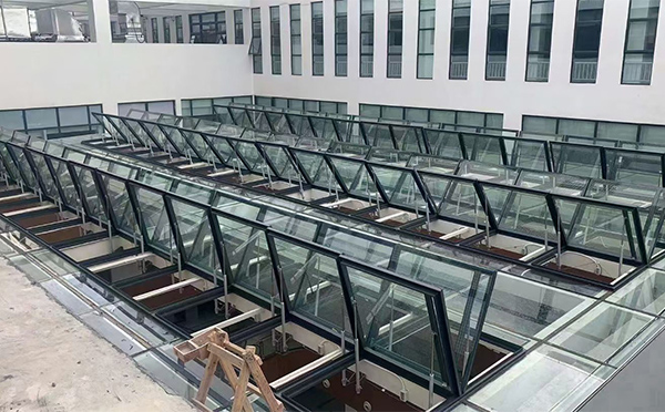 百安科技有限公司近期吉木乃排烟窗项目案例分享 百安科技有限公司近期吉木乃排烟窗项目案例分享