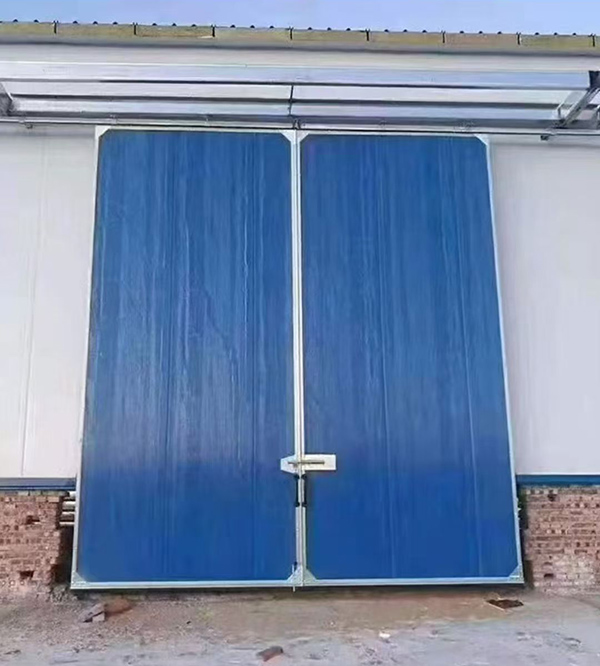 吉木乃工业门在大型仓储物流通道中的应用实例